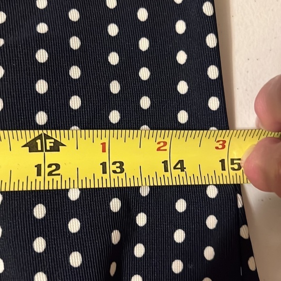 Ile navy polka dot dress with belt. Size 8 - Picture 9 of 10